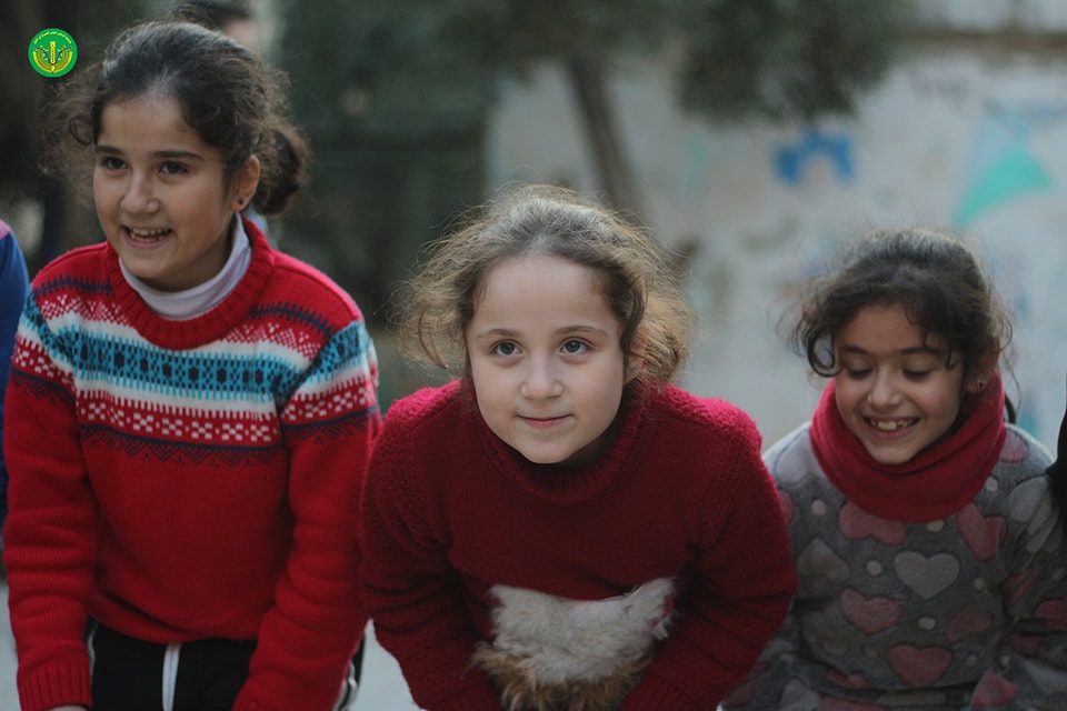 حتى بتعبنا بالبذل مستمتعين